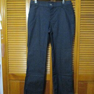 Lee jeans dark blue with stretch, mid rise, regular fit like new size 18W Long